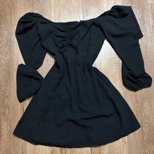 Abercrombie & fitch black long sleeve babydoll dress with adjustable straps